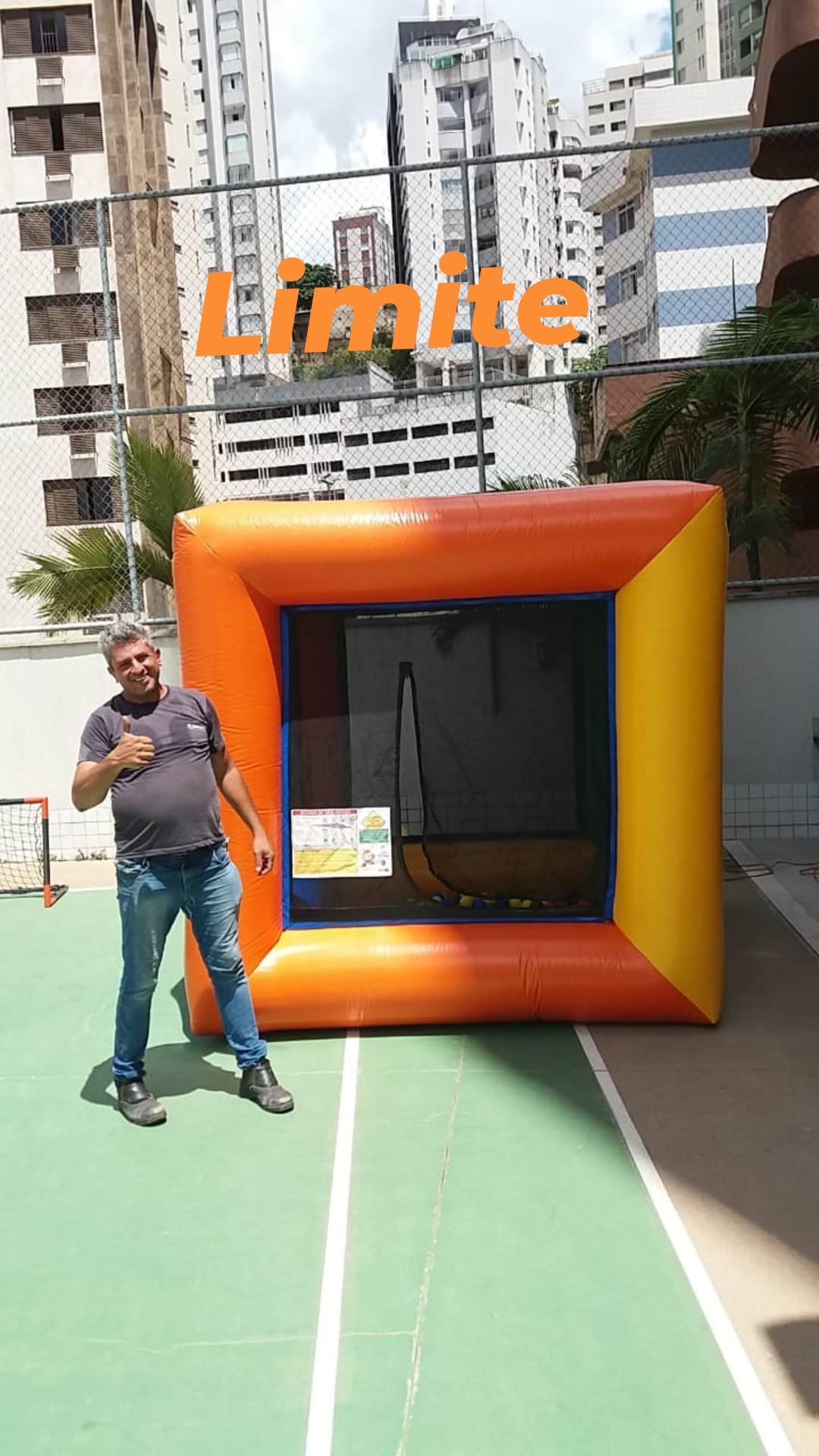 Aluguel de Piscina de Bolinhas Cubo Mágico em BH